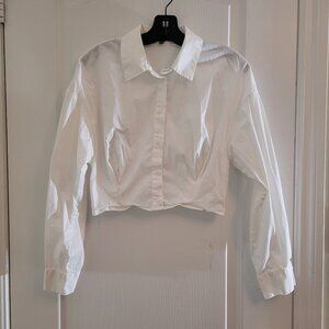 Dynamite Women's Basic White Crop Button-Up Shirt